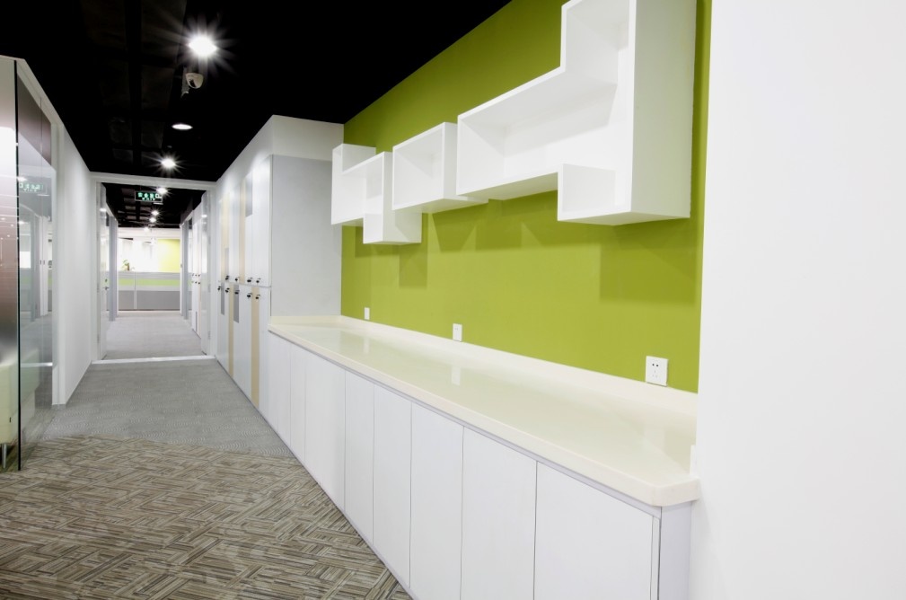 上海辦公室裝修 走廊配圖